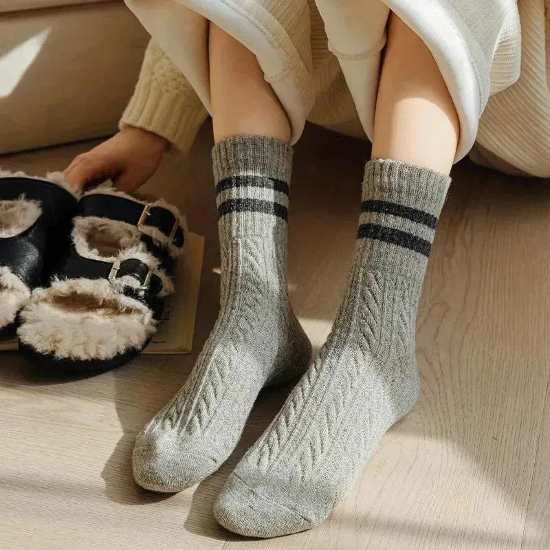 5 Pairs High Quality Fashion Vintage Double Striped Women's Vintage Style Thick Warm Winter Mid-Tube Crew Socks