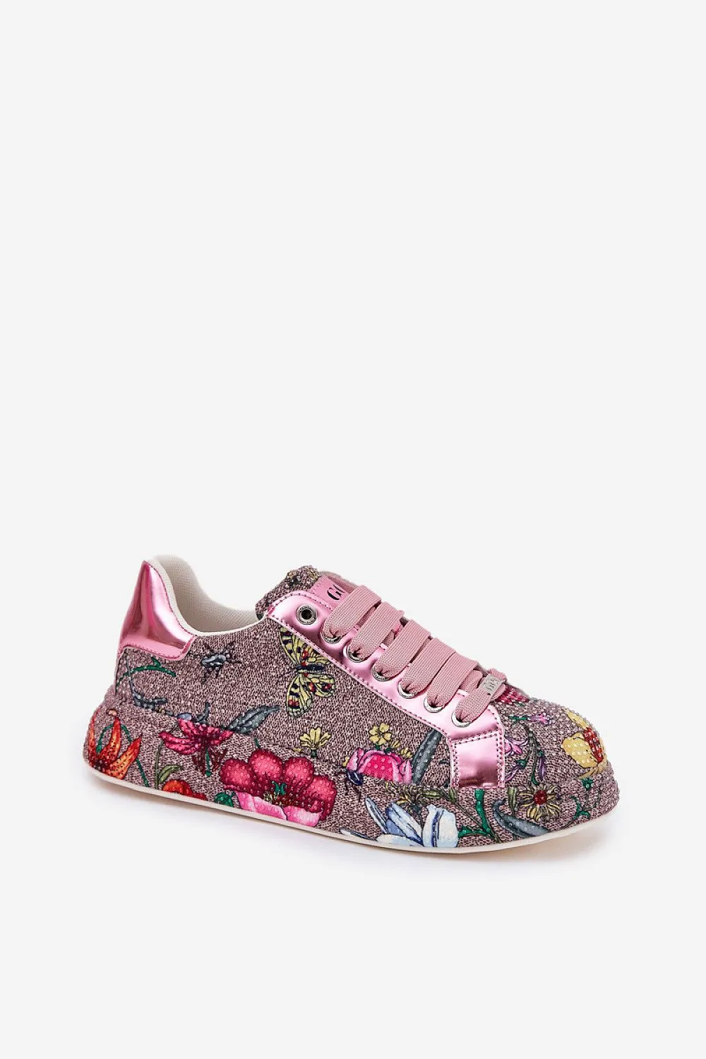 Sport Shoes Step in style