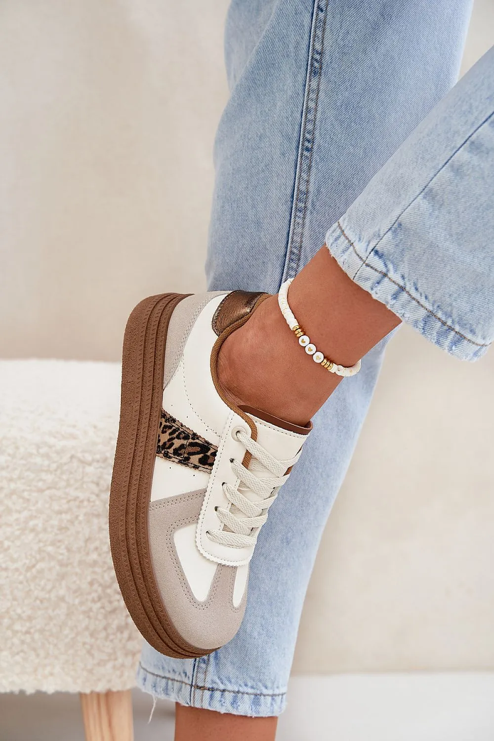 Sport Shoes Step in style