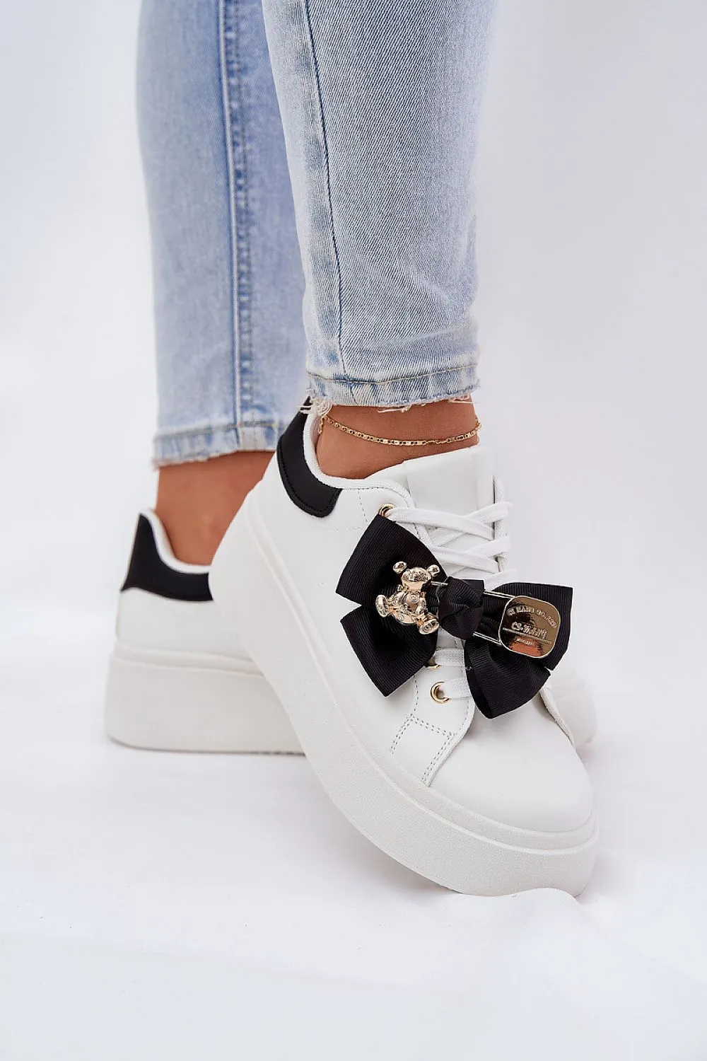 Sport Shoes