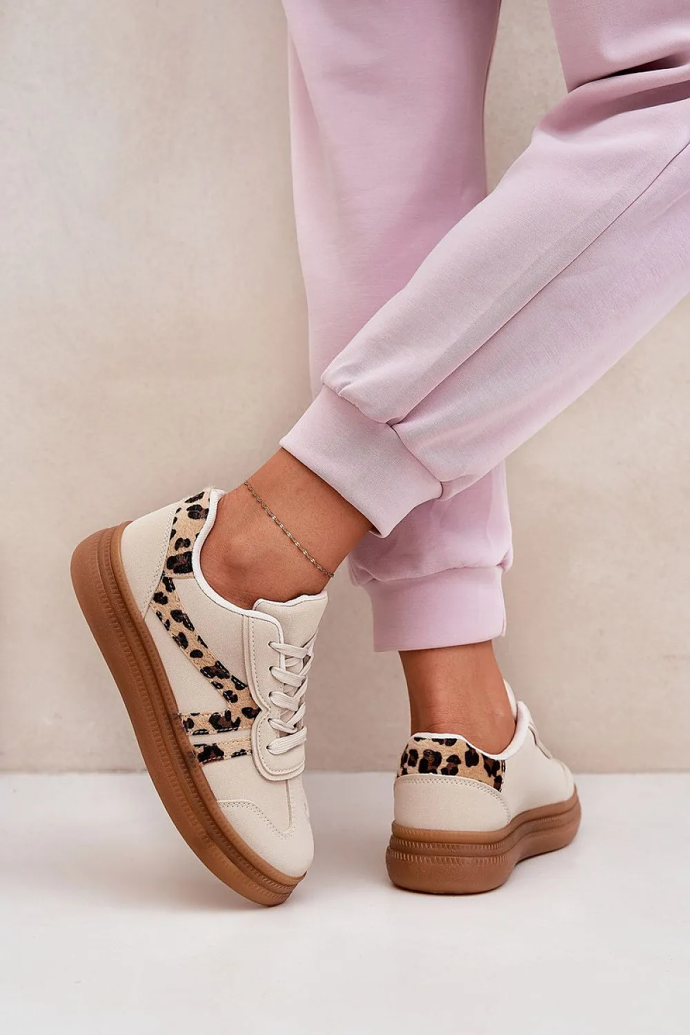 Sport Shoes