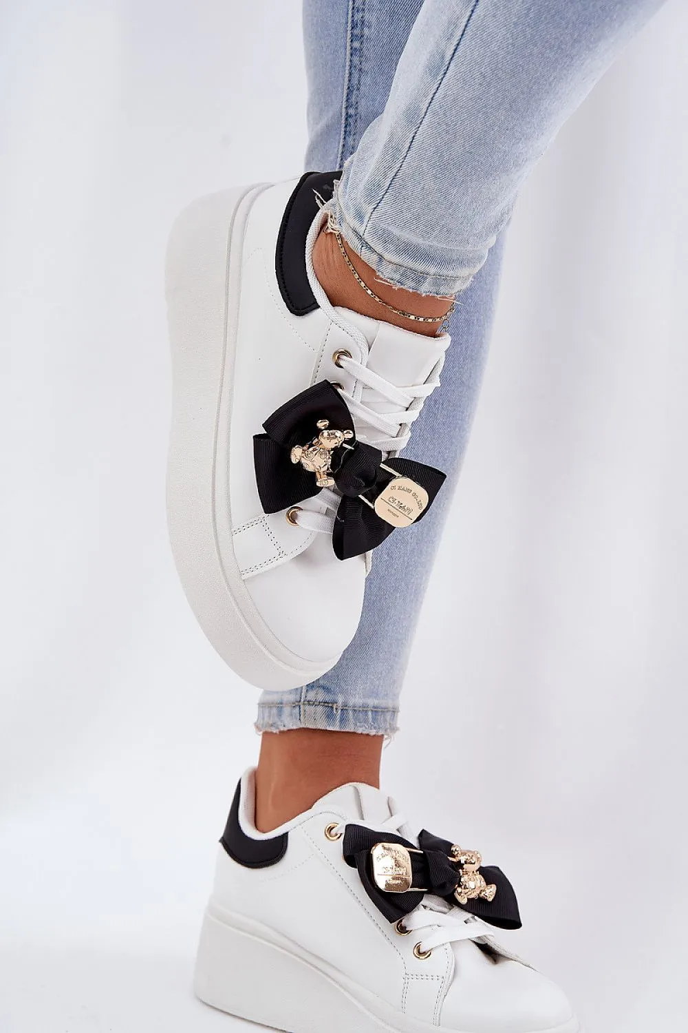 Sport Shoes